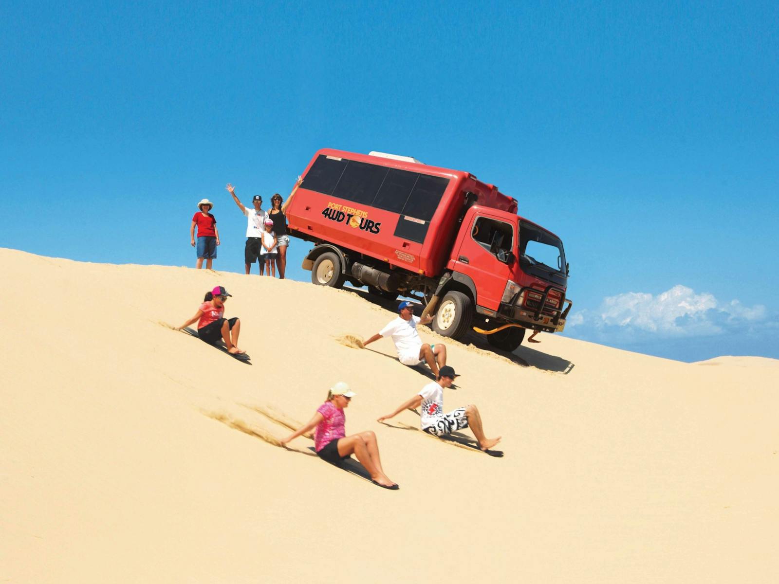 1hr Beach & Dune Tour w Sandboarding
